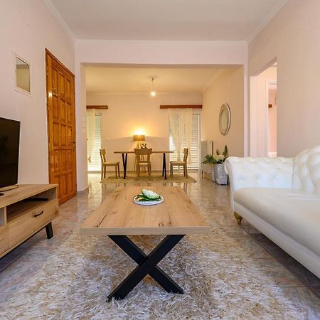 Flower Apartment Превеза Екстер'єр фото